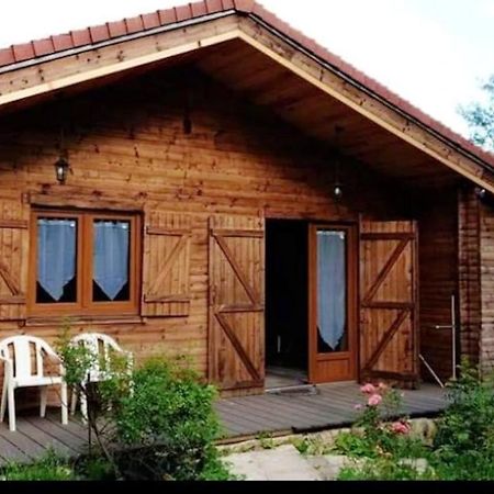 Chalet Chaleureux A Louatre Avec Piscine Partagee Luaran gambar
